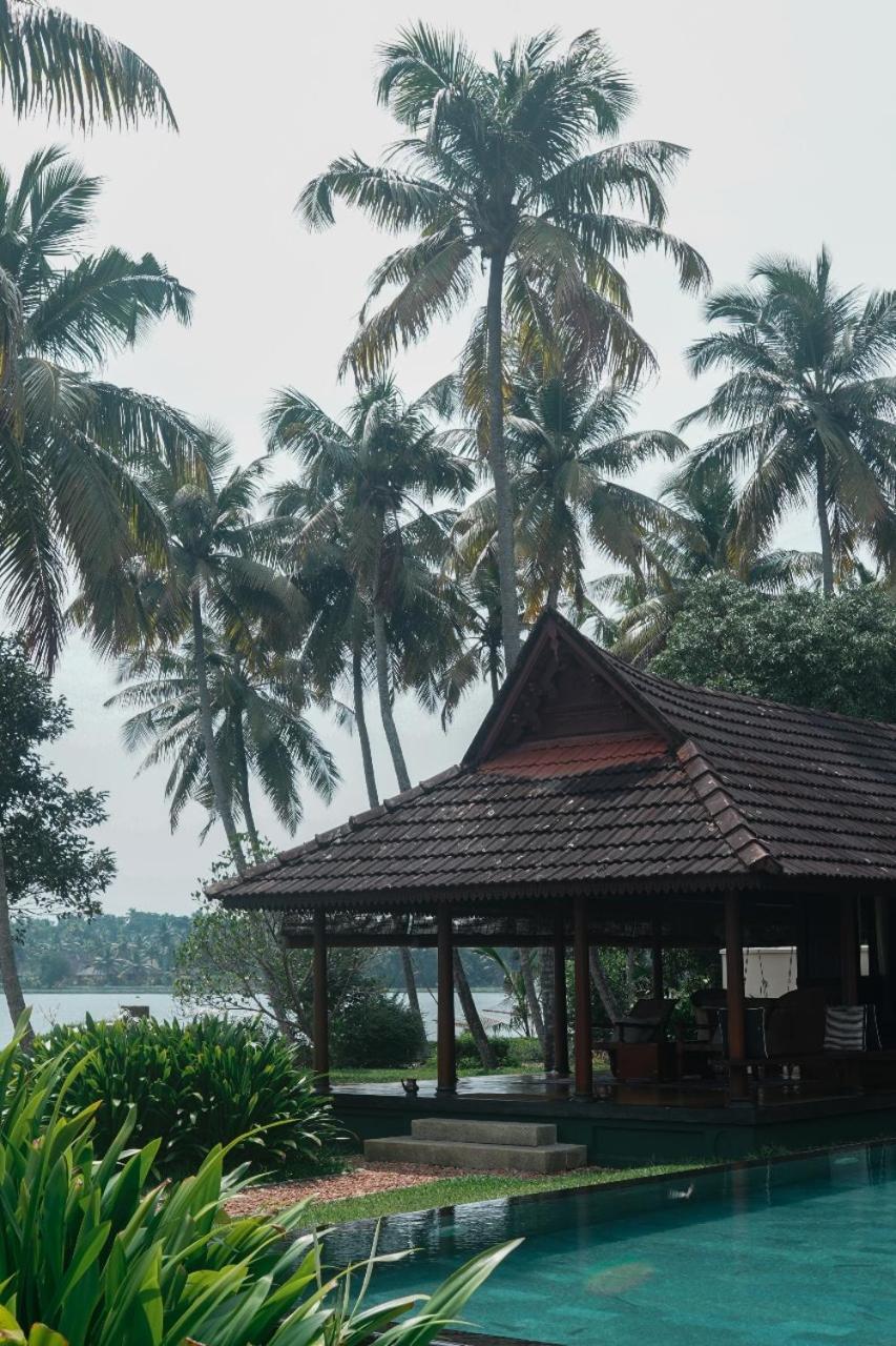 Lakeshore Villa Alappuzha Экстерьер фото