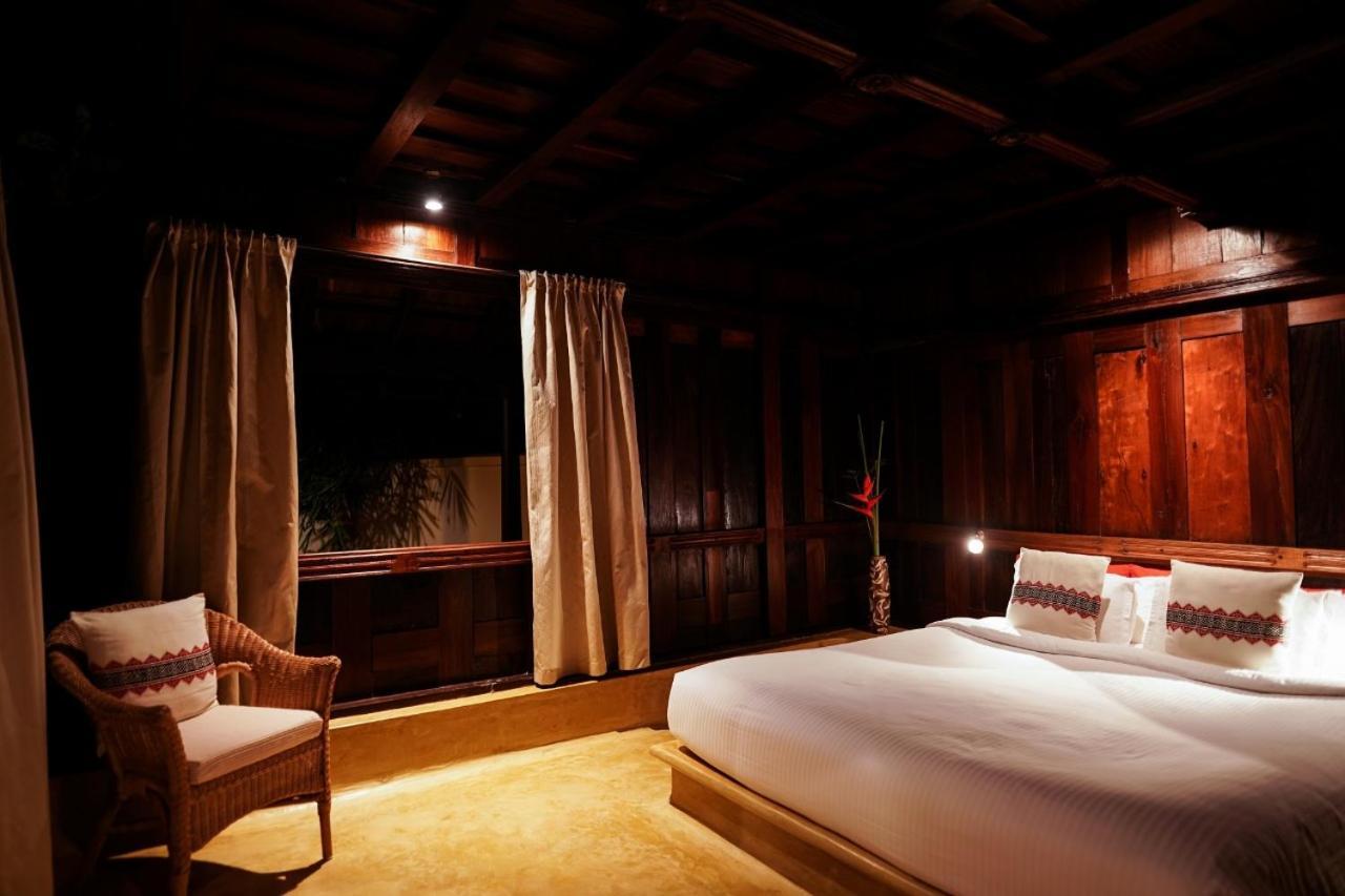Lakeshore Villa Alappuzha Экстерьер фото