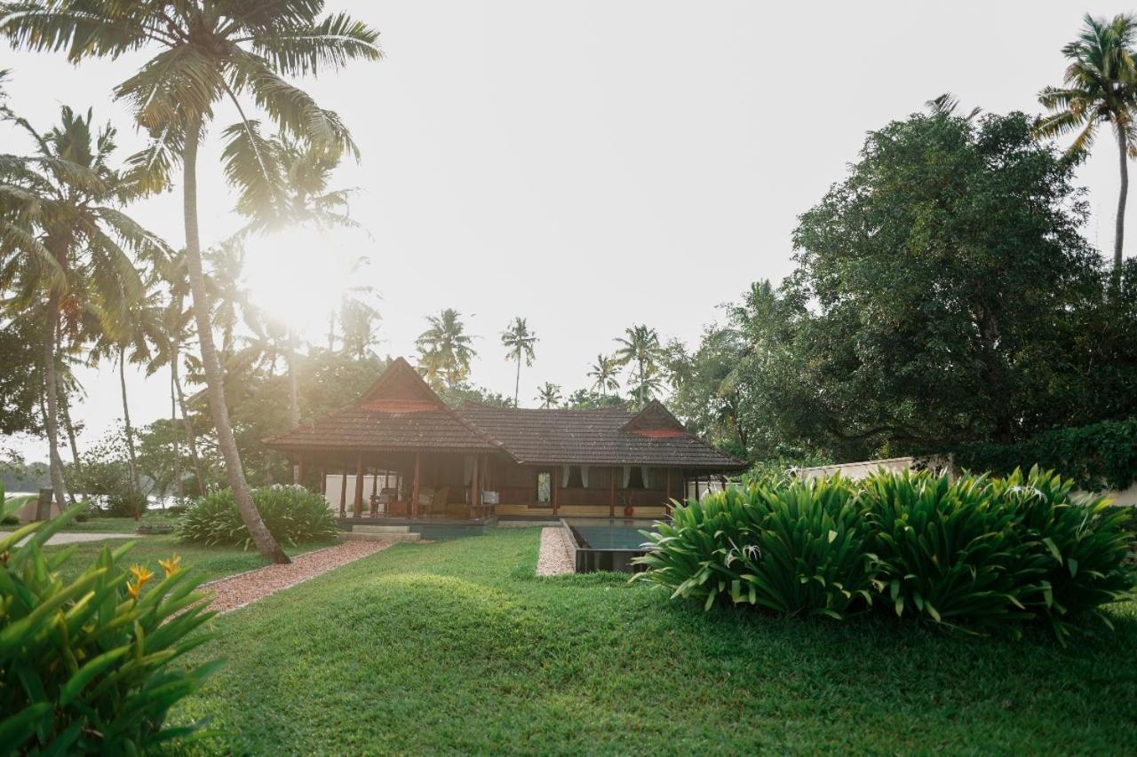 Lakeshore Villa Alappuzha Экстерьер фото